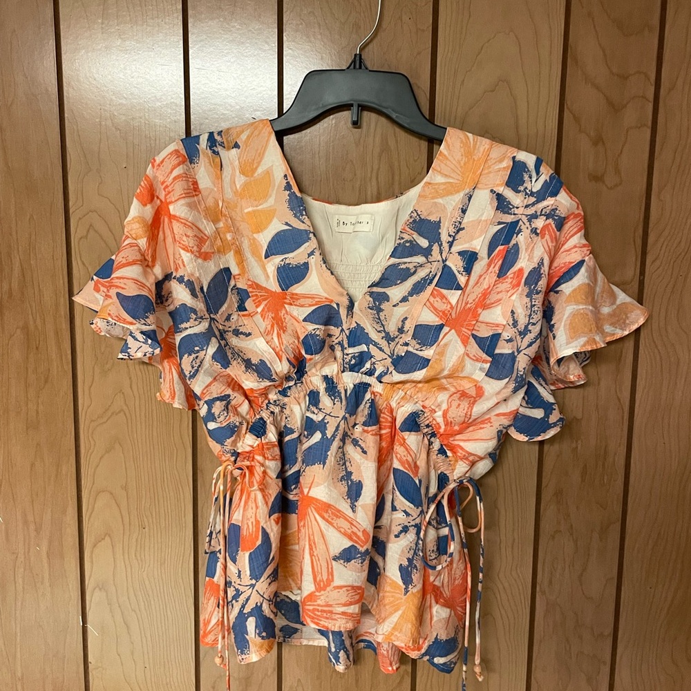 Floral V-Neck Ruffle Sleeve Top